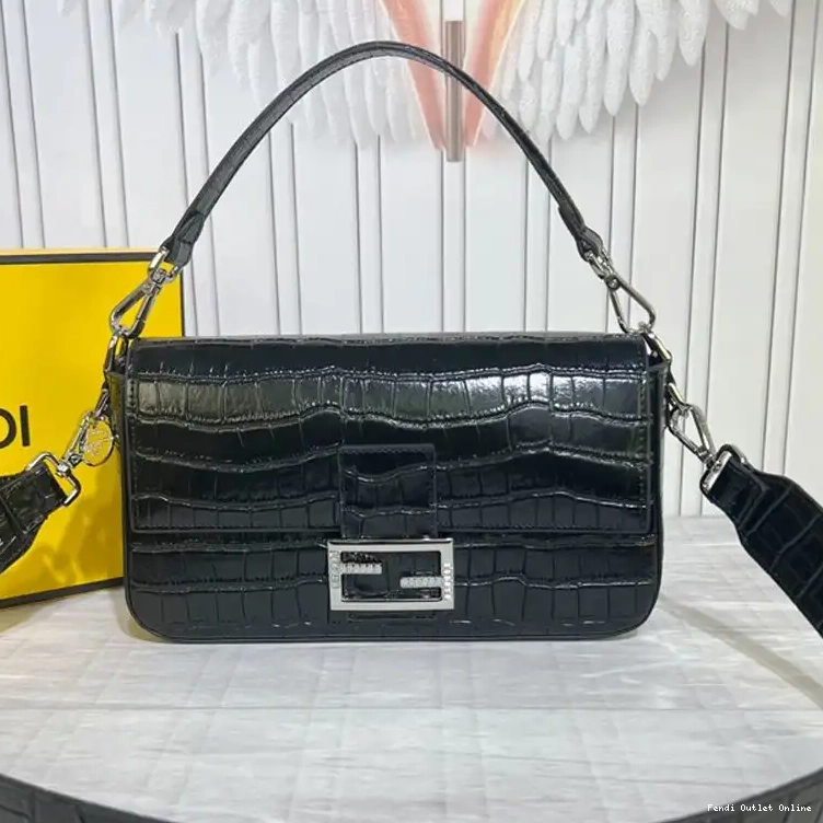Tiffany Fendi Bag Medium Crocodile Leather In Black Baguette 0702